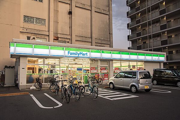 ファミリーマート 東墨田二丁目店（119m）
