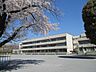 周辺：板橋区立赤塚新町小学校（498m）