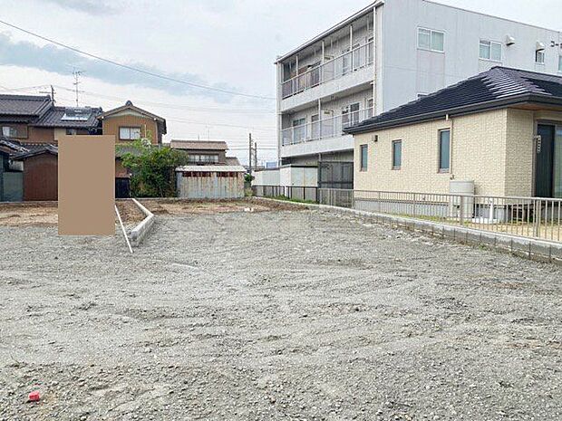 保育園・小学校徒歩10分以内！須ケ口駅まで徒歩4分+名古屋駅まで電車8分！土地面積に通行地役権約81.23m2を含みます。