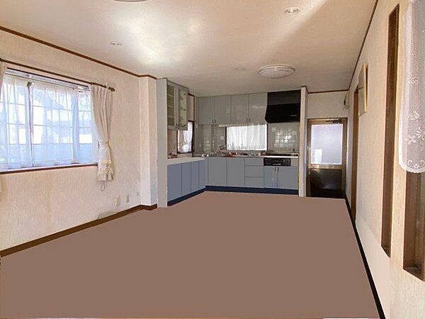 （残置物があった為、画像を一部加工してあります）ゆったり寛げそうな開放感のあるＬＤＫ。画像修正していますが床はフローリングです♪壁付けキッチンなのでお部屋のスペースをほぼ無駄なく活用できます。