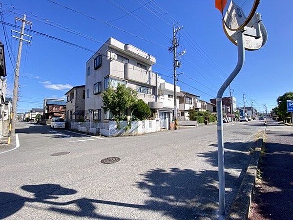 気になる方は、ご案内させていただきます。お気軽にお問い合わせください。お問い合わせは「ハウスドゥ  清須」まで！名鉄新清洲駅から西へ。十六銀行さんの前です！