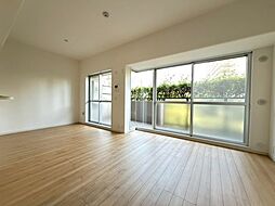 シティハイツこの花 3LDKのリビング/ダイニング