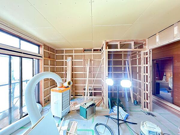 【リフォーム中】リビング予定のお部屋の写真になります。