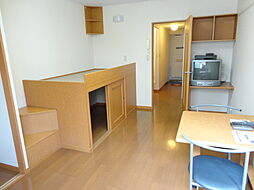 レオパレスさちB 2階1Kのリビング/ダイニング