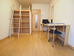 レオパレスグリーンメゾン 2階1Kのリビング/ダイニング