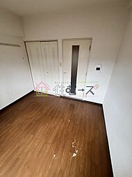 グランディール三津屋 2階1Kのリビング/ダイニング