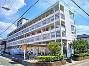 京橋駅より徒歩10分 築24年9ヶ月 3階建の賃貸物件