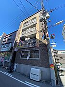 京橋駅より徒歩7分 築26年8ヶ月 4階建の賃貸物件