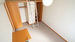 レオパレス諏訪森 2階1Kのリビング/ダイニング