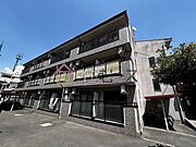 平野駅より徒歩4分 築26年9ヶ月 3階建の賃貸物件