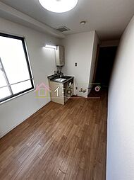 グリシーヌ弁天町 5階ワンルームのリビング/ダイニング