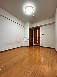 エスリード東梅田 4階1Kのリビング/ダイニング