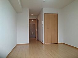 グラシアス 2階1Kのリビング/ダイニング