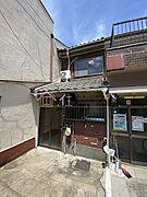 下新庄駅より徒歩2分 築99年7ヶ月 2階建の賃貸物件
