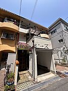 北加賀屋駅より徒歩40分 築48年4ヶ月 3階建の賃貸物件