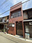 桃谷駅より徒歩8分 築34年7ヶ月 2階建の賃貸物件