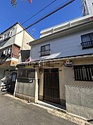 新深江駅より徒歩3分 築99年7ヶ月 2階建の賃貸物件