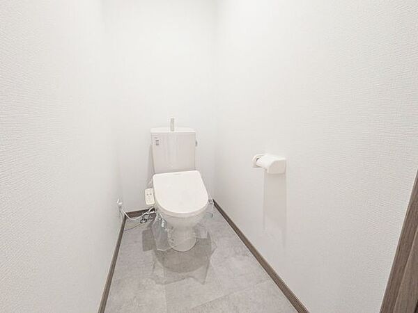 新品のトイレです。