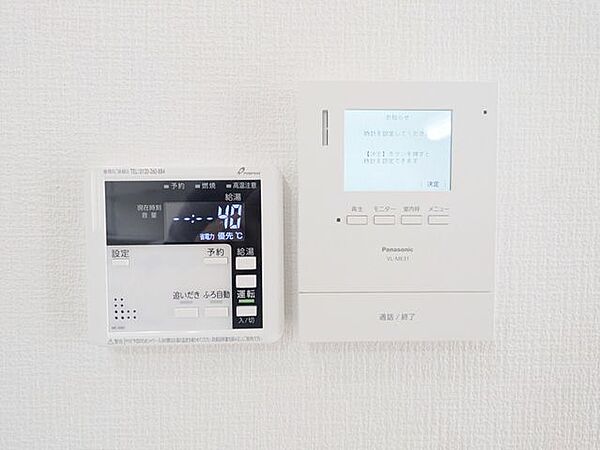 モニター付きインターホンです。