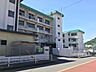 周辺：北九州市立戸ノ上中学校 徒歩13分。 1000m