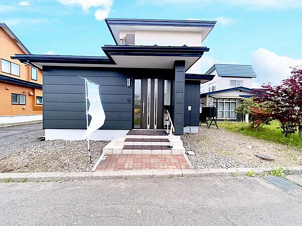 detached 北海道登別市片倉町4丁目8-4
地図を見る