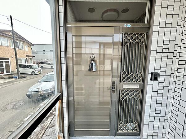 detached 北海道苫小牧市柏木町6丁目3-18
地図を見る