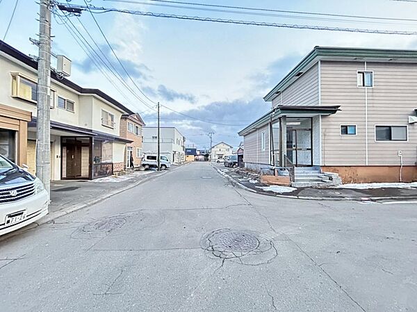 detached 北海道苫小牧市柏木町6丁目3-18
地図を見る