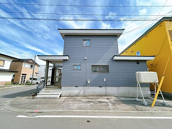 detached 北海道苫小牧市柏木町6丁目3-18
地図を見る
