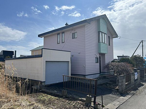 detached 北海道虻田郡洞爺湖町入江171-39
地図を見る