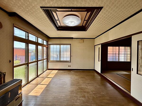 detached 北海道登別市登別本町1丁目32-2
地図を見る