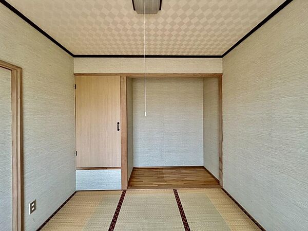 detached 北海道登別市登別本町1丁目32-2
地図を見る