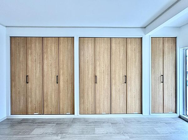 detached 北海道室蘭市本輪西町4丁目14-7
地図を見る