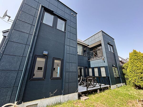 detached 北海道苫小牧市三光町4丁目1-13
地図を見る