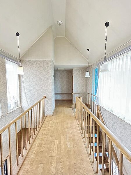 detached 北海道苫小牧市三光町4丁目1-13
地図を見る