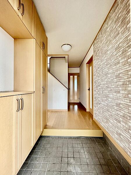 detached 北海道登別市桜木町5丁目12-104
地図を見る