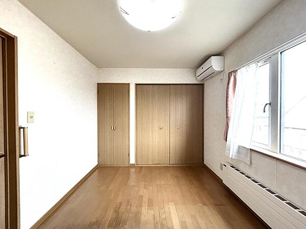 detached 北海道苫小牧市花園町2丁目3-9
地図を見る