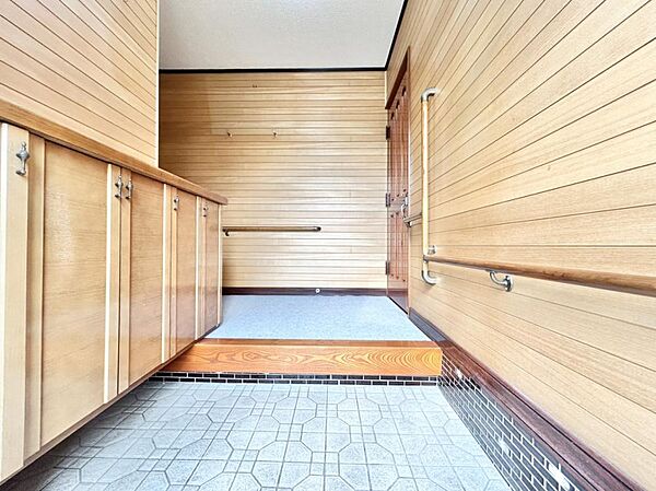 detached 北海道登別市美園町3丁目26-18
地図を見る