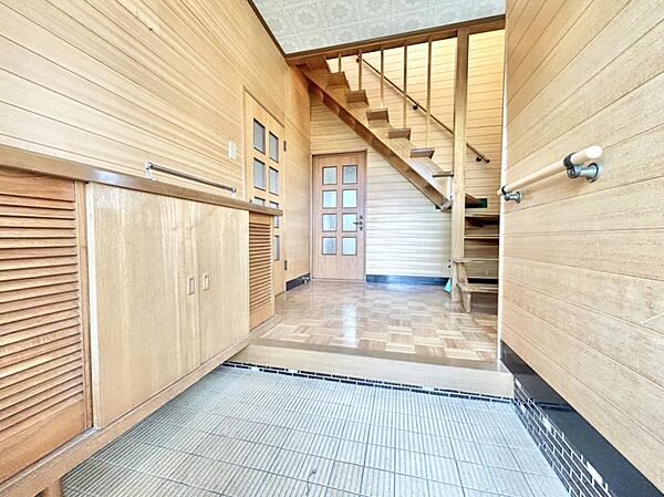 detached 北海道登別市鷲別町5丁目3-7
地図を見る