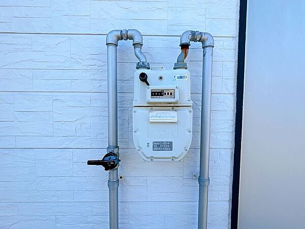 【リフォーム中】ガスは都市ガスになります。震災等の災害の時停電になってもガスコンロで煮炊きができるので有難いですね。