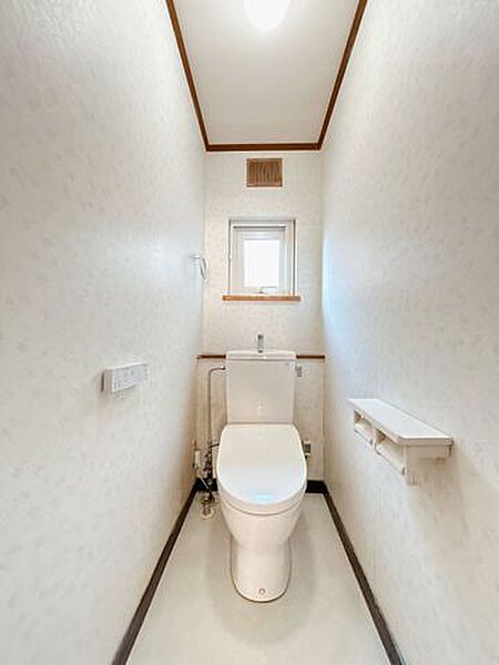 トイレを拡大表示