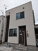 横手駅より徒歩15分 築2年3ヶ月 2階建の賃貸物件