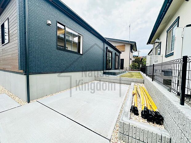 うれしい敷地内カースペース♪