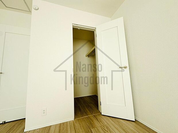 ウォークインクローゼット