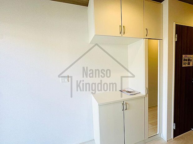 シューズボックス