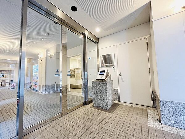 エントランス