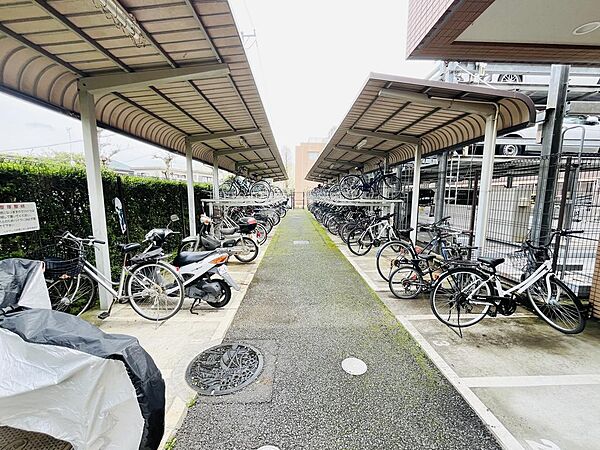 駐輪場
