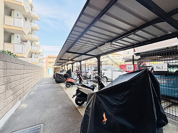 バイク置き場
