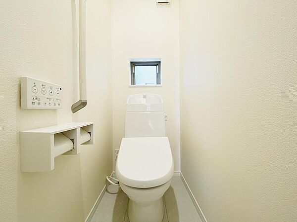 トイレを拡大表示