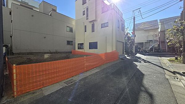 車通りも少なく、閑静な住宅街♪