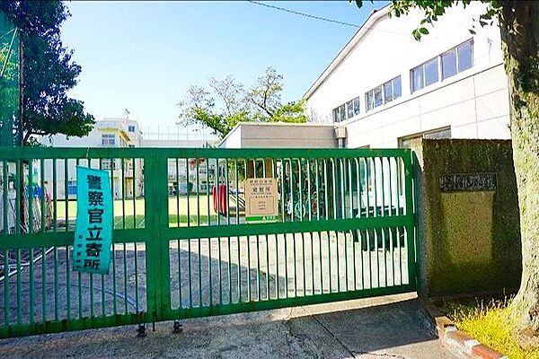 文京区立林町小学校 徒歩6分。 410m